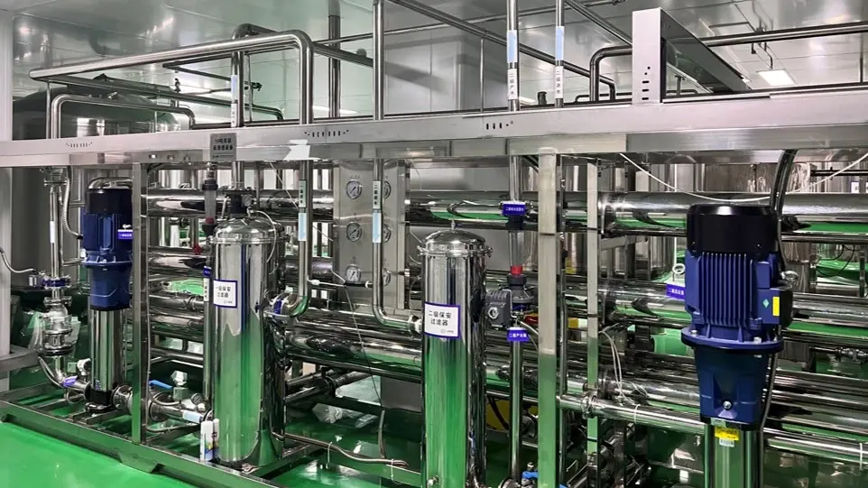 EDI ultrapure-water production centre with stainless-steel treatment equipment